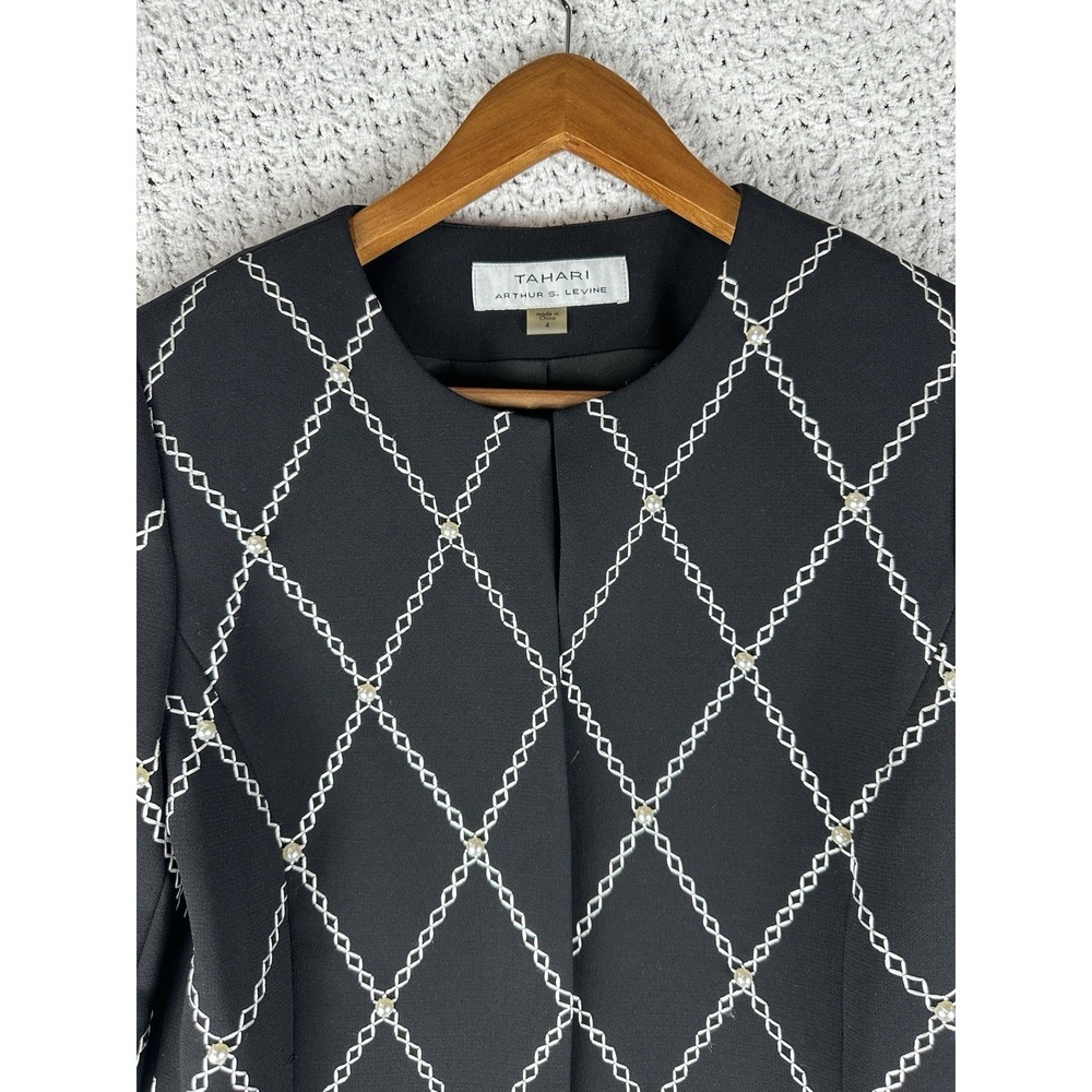 Tahari Arthur S Levine Black Embroidered Pearl Jacket Coat Women Size 4